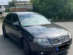 Grau Gebraucht 2004 Audi A3 Limousine | 1.000 € (Superpreis)