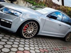 Grau Gebraucht 2014 Skoda Octavia RS Kombi | 13.500 € (Guter Preis)