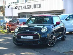 Midnight black Gebraucht 2016 Mini John Cooper Works Coupé Coupé | 17.890 € (Guter Preis)