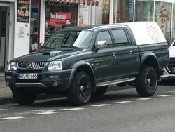 Grau Gebraucht 2025 Mitsubishi L200 Abholung | 7.700 €