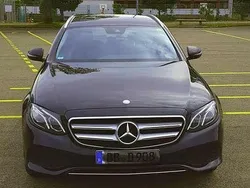 Schwarz Gebraucht 2016 Mercedes E200 Kombi | 19.900 € (Fairer Preis)