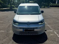 Silber Gebraucht 2022 VW Caddy Maxi Van / Kleinbus | 30.000 €