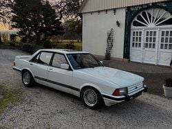 Weiß Gebraucht 1986 Ford Granada Limousine | 5.200 €