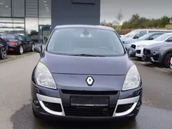 Grau Gebraucht 2010 Renault Scénic III Dynamique Van / Kleinbus | 2.999 € (Superpreis)