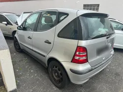 Gebraucht 2002 Mercedes A140 SUV | 999 €
