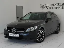 Schwarz Gebraucht 2019 Mercedes C180 Avantgarde Limousine | 20.490 € (Superpreis)