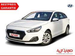Weiß Gebraucht 2019 Hyundai i30 Select Kombi | 16.950 € (Teuer)