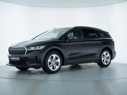 Schwarzmagic perleffekt Gebraucht 2023 Skoda Enyaq iV Loft SUV | 27.889 € (Fairer Preis)