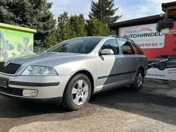 Diamantsilber metallic Gebraucht 2006 Skoda Octavia Ambiente Kombi | 6.499 €