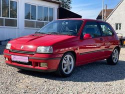 Rot Gebraucht 1991 Renault Clio Kleinwagen | 11.749 €