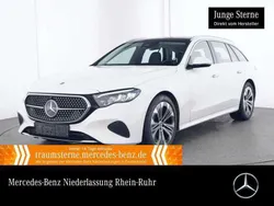 Weiß Gebraucht 2024 Mercedes E200 Avantgarde Kombi | 43.290 € (Guter Preis)
