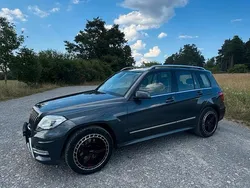 Grau Gebraucht 2015 Mercedes GLK220 SUV | 19.999 € (Etwas zu teuer)