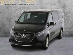 Obsidianschwarz metallic Gebraucht 2024 Mercedes V300 Avantgarde Van / Kleinbus | 68.890 € (Fairer Preis)