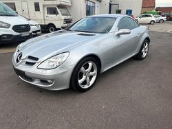 Silber Gebraucht 2004 Mercedes SLK200 Cabrio | 10.450 €