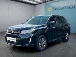 Schwarz Neu 2025 Suzuki Vitara Comfort SUV | 28.499 € (Etwas zu teuer)