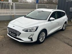 Weiß Gebraucht 2020 Ford Focus Titanium Limousine | 11.999 € (Fairer Preis)