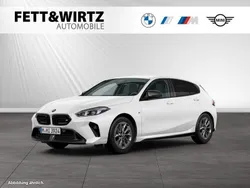 Alpinweiss Gebraucht 2024 BMW M135 Shadowline Kleinwagen | 44.444 € (Etwas zu teuer)