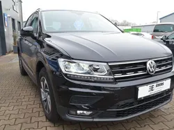 Schwarz Gebraucht 2017 VW Tiguan Sound SUV | 25.690 € (Fairer Preis)