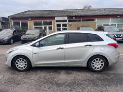 Gebraucht 2012 Hyundai i30 Style Kombi | 2.999 € (Teuer)