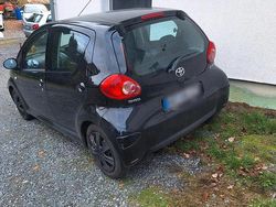 Schwarz Gebraucht 2006 Toyota Aygo Kleinwagen | 1.800 € (Fairer Preis)