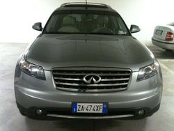 Silber metallic Gebraucht 2006 Infiniti Fx35 | 28.000 €