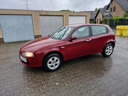 Rot Gebraucht 2004 Alfa Romeo 147 Kleinwagen | 2.200 € (Etwas zu teuer)