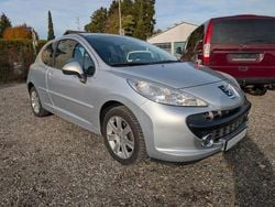 Silber Gebraucht 2007 Peugeot 207 Sport Limousine | 1.700 € (Guter Preis)