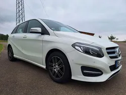 Weiß Gebraucht 2016 Mercedes B180 Van / Kleinbus | 18.500 € (Fairer Preis)