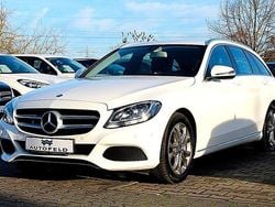 Weiß Gebraucht 2015 Mercedes C400 Avantgarde Limousine | 19.950 € (Superpreis)