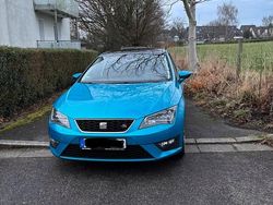 Blau Gebraucht 2016 Seat Leon FR Limousine | 13.000 € (Etwas zu teuer)