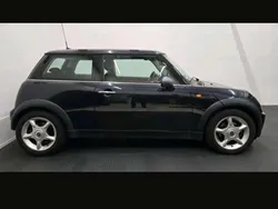 Schwarz Gebraucht 2005 Mini ONE Kleinwagen | 2.900 € (Fairer Preis)