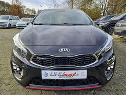 Schwarz Gebraucht 2017 Kia Ceed GT Limousine | 15.460 € (Etwas zu teuer)