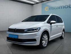 Weiß Gebraucht 2024 VW Touran Van / Kleinbus | 30.749 € (Fairer Preis)