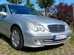 Silber Gebraucht 2004 Mercedes C180 Elegance Limousine | 4.600 € (Etwas zu teuer)