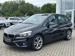 Schwarz Gebraucht 2015 BMW 218 Active Tourer Sport Line Van / Kleinbus | 12.800 € (Fairer Preis)
