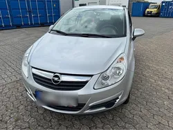 Grau Gebraucht 2009 Opel Corsa Kleinwagen | 2.800 € (Fairer Preis)