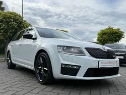 Weiß Gebraucht 2017 Skoda Octavia RS Kombi | 12.900 € (Guter Preis)