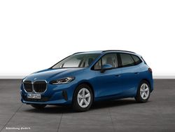 Phytonicblau metallic Gebraucht 2025 BMW 220 Active Tourer Luxury Line Van / Kleinbus | 32.374 € (Guter Preis)