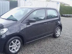 Schwarz Gebraucht 2017 VW up! move up! Kleinwagen | 8.299 € (Fairer Preis)