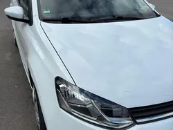Weiß Gebraucht 2016 VW Polo Comfortline Kleinwagen | 9.190 € (Guter Preis)