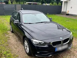 Schwarz Gebraucht 2017 BMW 320 Kombi | 14.199 € (Fairer Preis)