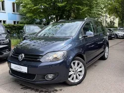 Blau Gebraucht 2010 VW Golf Plus Cross Highline Van / Kleinbus | 8.990 € (Fairer Preis)