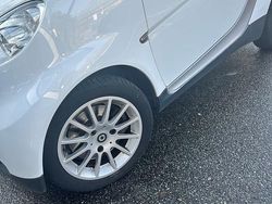 Weiß Gebraucht 2012 Smart ForTwo Coupé Coupé | 5.400 € (Fairer Preis)