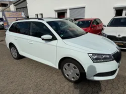 Weiß Gebraucht 2019 Skoda Fabia Ambition Kombi | 5.990 € (Guter Preis)