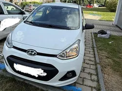 Weiß Gebraucht 2016 Hyundai i10 Kleinwagen | 4.300 € (Fairer Preis)