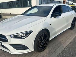 Weiß Gebraucht 2020 Mercedes CLA250e Shooting Brake Edition Kombi | 23.500 € (Etwas zu teuer)