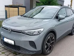 Grau Gebraucht 2021 VW ID.4 Pure SUV | 21.500 € (Fairer Preis)