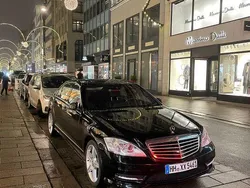 Schwarz Gebraucht 2010 Mercedes S500L Limousine | 21.999 € (Teuer)