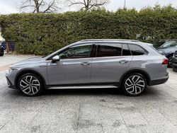 Grau Gebraucht 2022 VW Golf Alltrack Kombi | 21.980 € (Guter Preis)