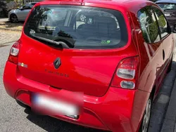 Rot Gebraucht 2009 Renault Twingo Kleinwagen | 2.490 € (Fairer Preis)